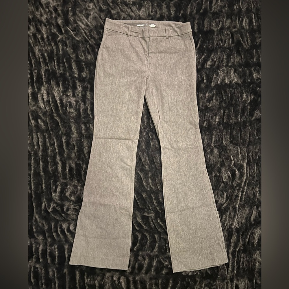 Women’s Old Navy Grey Pixiecut Flare Pant